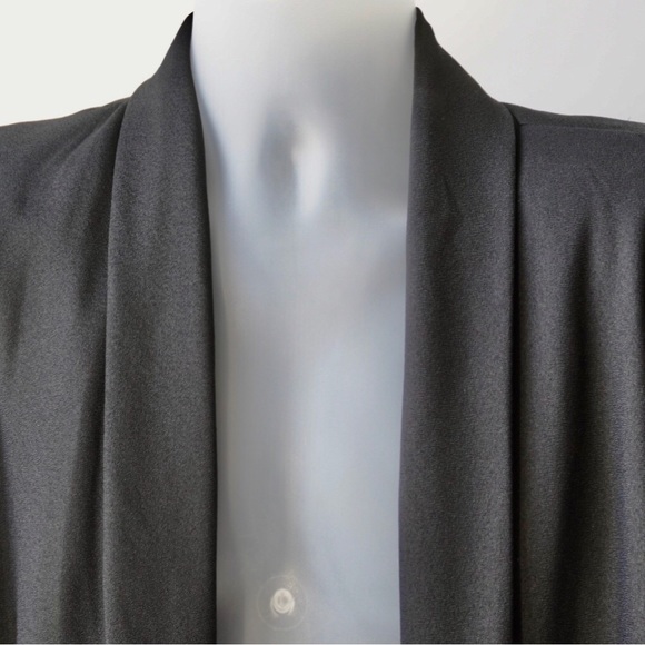 ⚡️🎄Vintage evening jacket. EUC Size 1X Great cover up for any holiday outfit. - Picture 2 of 4